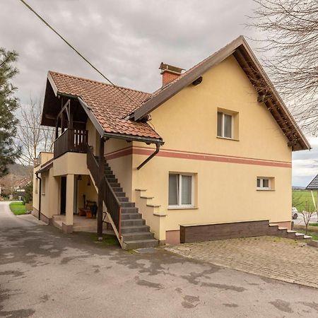 Apartment Tati Dol pri Ljubljani Εξωτερικό φωτογραφία